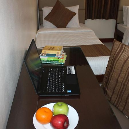 La Casarita Aparthotel Manila Luaran gambar